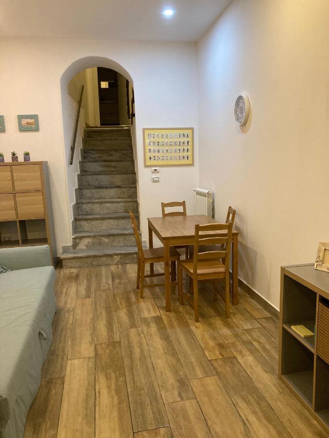 Casa Gaia A Due Passi Dal Duomo Daire Napoli Dış mekan fotoğraf