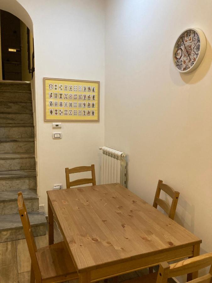 Casa Gaia A Due Passi Dal Duomo Daire Napoli Dış mekan fotoğraf